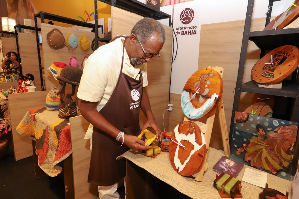 Feira de Artesanato da Bahia reúne artesanato, gastronomia e música em Lauro de Freitas a partir desta sexta-feira (15)