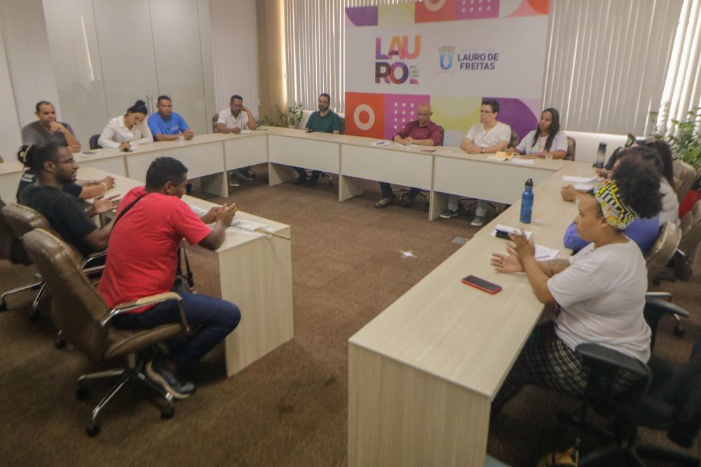 Prefeitura cria grupo de trabalho e estabelece diálogo com representantes das pessoas com TEA