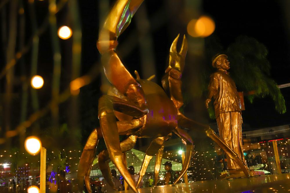 Lauro de Freitas: Prefeitura inaugura as Luzes de Natal em Itinga