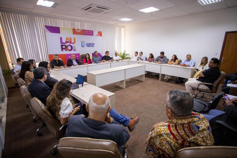 Lauro de Freitas se espelha em experiência exitosa de moeda social de Maricá-RJ; projeto é apresentado à gestão