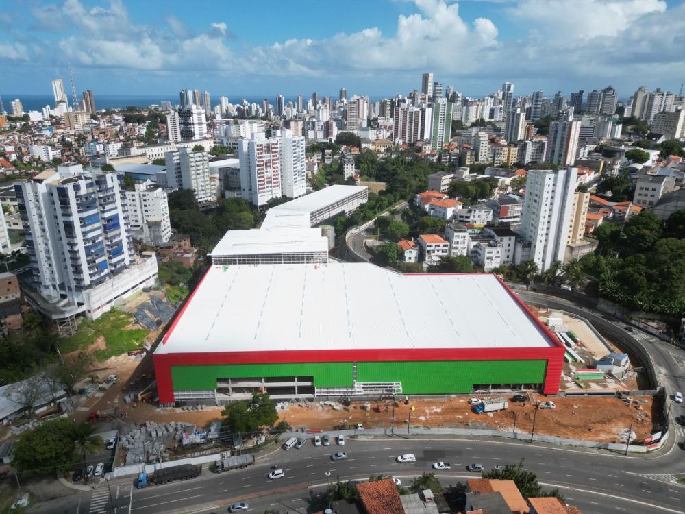 Emprego: Ferreira Costa está com mais de 200 vagas abertas