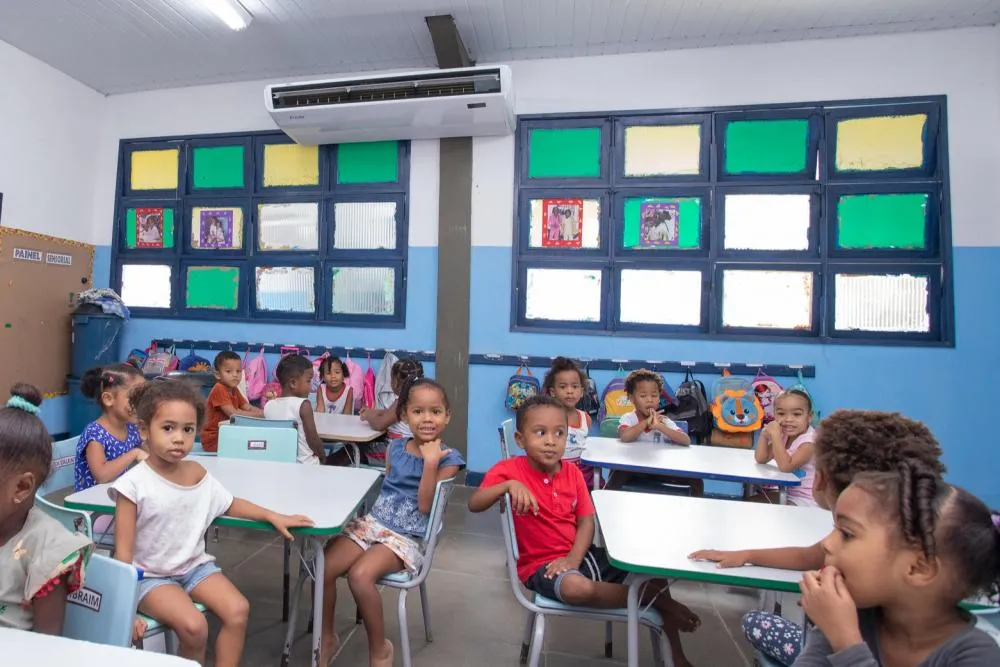 Lauro de Freitas já tem 32 escolas municipais climatizadas; veja quais são