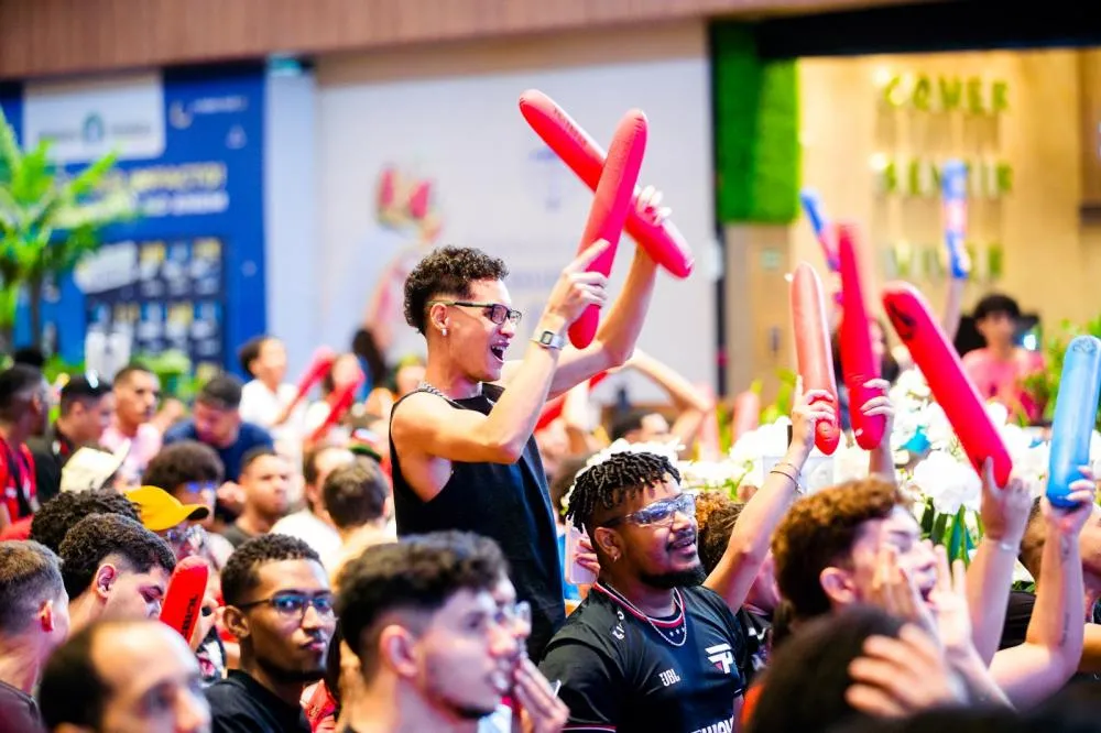 Domingo animado: Campeonato de Cubo Mágico e Transmissão de Free Fire prometem agitar o Parque Shopping Bahia