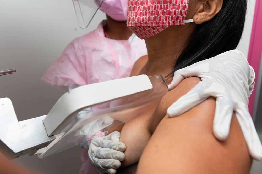 Com 24 mil mamografias agendadas, ação do Outubro Rosa da Sesab confirma sucesso